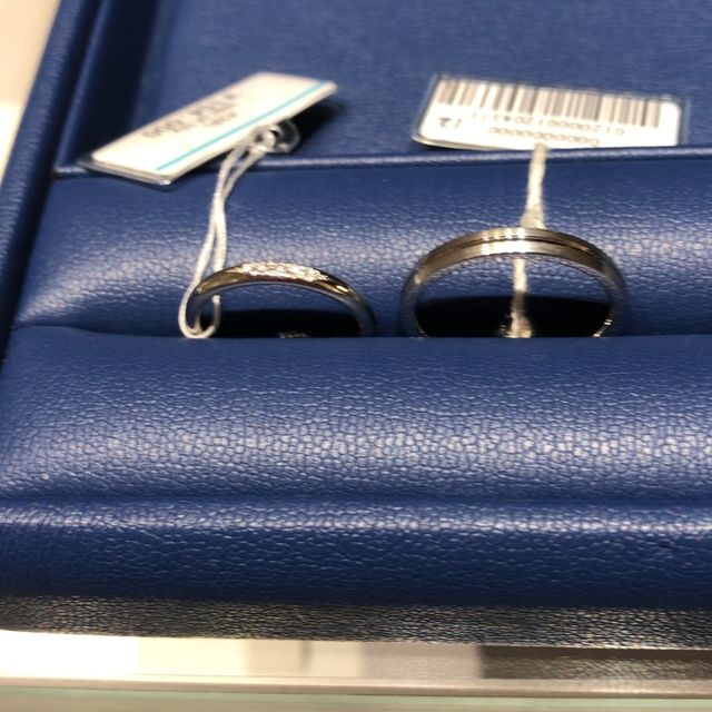 【銀座ダイヤモンドシライシの口コミ】 ダイヤモンドの質はとてもいいと感じました。リングについてはプラチナが…