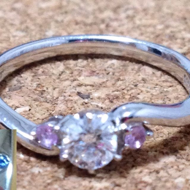 【REALISER MARRIAGE(レアリゼ マリアージュ)の口コミ】 エンゲージ、マリッジ3本セットで21万くらい。安くても鑑定書貰えます。ウ…