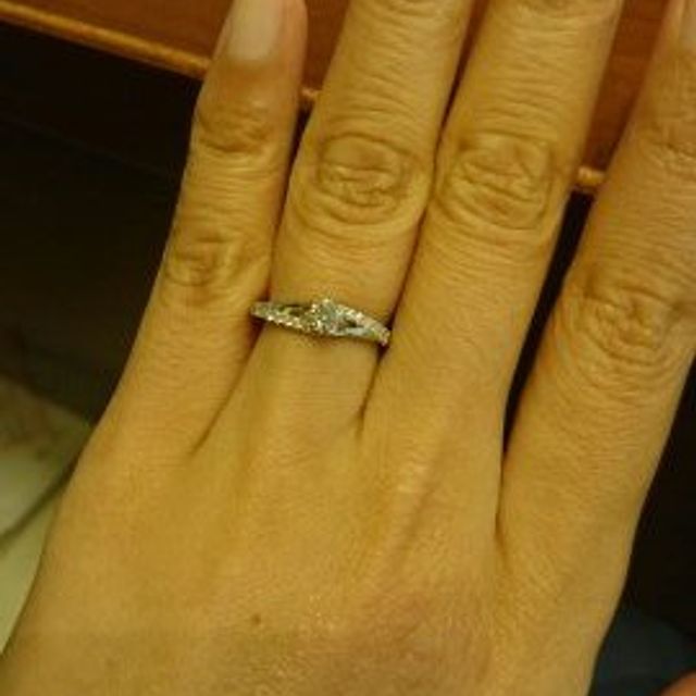 【ラザール ダイヤモンド【取扱店販売】の口コミ】 LAZARE DIAMOND BRIDAL BOUTIQUEにも置いていない、LAZARE DIAMOND取扱店…