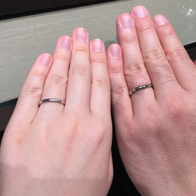【アイプリモ(I-PRIMO)の口コミ】 シンプルな指輪で探していました。石入りが良かったのですが、キラキラし…