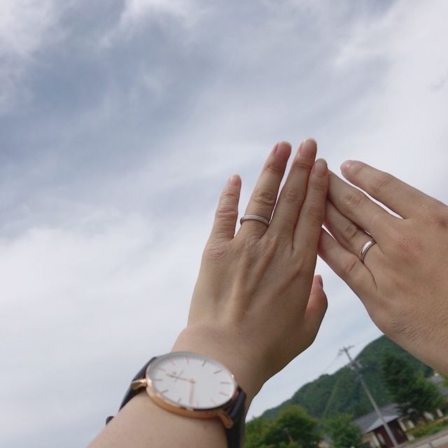 【PILOT BRIDAL(パイロットブライダル)の口コミ】 わたしたちはデザインをとても重視していました値段の希望を伝えるとすぐ…