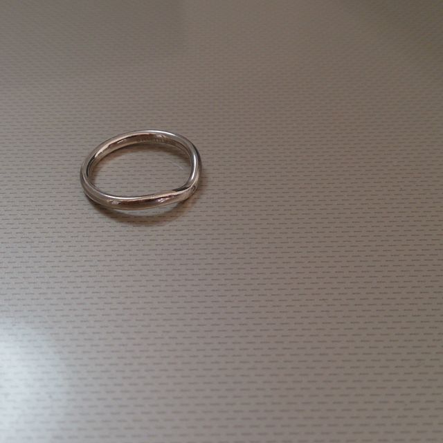 【ティファニー(Tiffany & Co.)の口コミ】 結婚指輪はティファニーにしたかったので、大変満足している。デザインが…