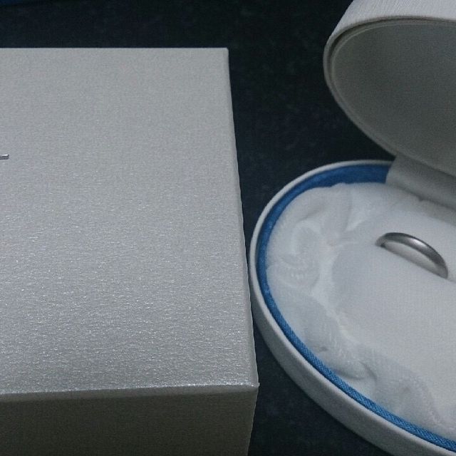 【１／ｆ エフブンノイチの口コミ】 ネットで見つけて店頭に見に行ったのですが、派手過ぎずシンプルでかつ人…