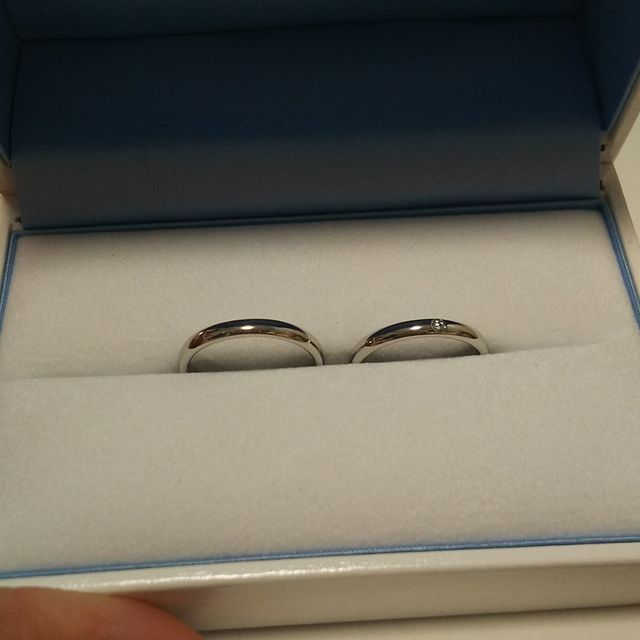 【GALA JEWELRY(ガラジュエリー)の口コミ】 結婚式がキャンペーンで当選し、結婚指輪も急いで探してました。シンプル…