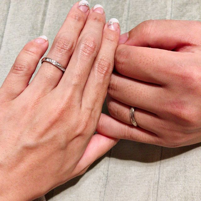 【PILOT BRIDAL(パイロットブライダル)の口コミ】 
とても親身に相談にのっていただいたことと、一般的な指輪と違って強度が…