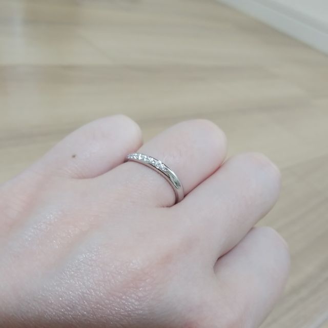 【COLANY(コラニー)の口コミ】 着け心地の柔らかさ。どの指輪よりも柔らかく、ストレスのない着け心地は…