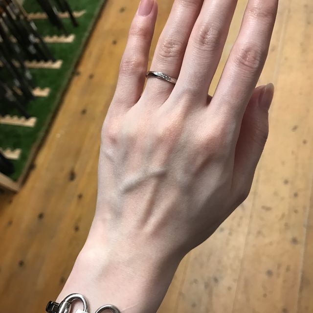 【アイプリモ(I-PRIMO)の口コミ】 いままでいろんな場所にいって、いろいろなブランドを見たりしてとても迷…