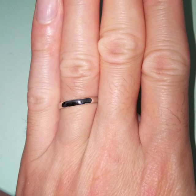 【俄(にわか)の口コミ】 お店の方に勧められシンプルなものを探していたので気品がありアフターサ…