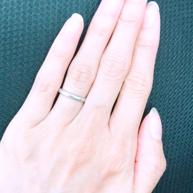 【ティファニー(Tiffany & Co.)の口コミ】 婚約指輪もティファニーだったので、ブランドは同じ方が統一感があってい…