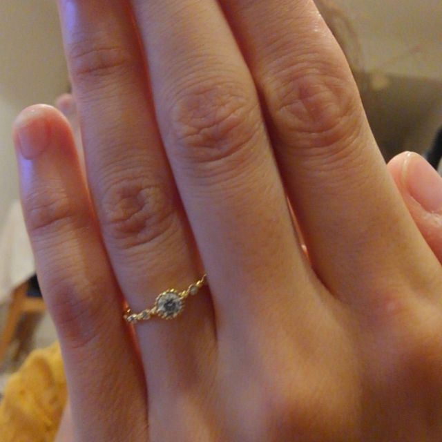 【JEWELRY  KAMATA(ジュエリーかまた)の口コミ】 婚約指輪は、彼女と一緒に見に行き、デザイン、カラー、石のサイズを自由…