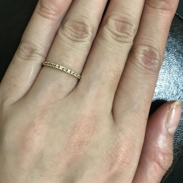 【agete(アガット)の口コミ】 もともと婚約指輪は購入する予定がなかったのですが、こちらの指輪に一目…