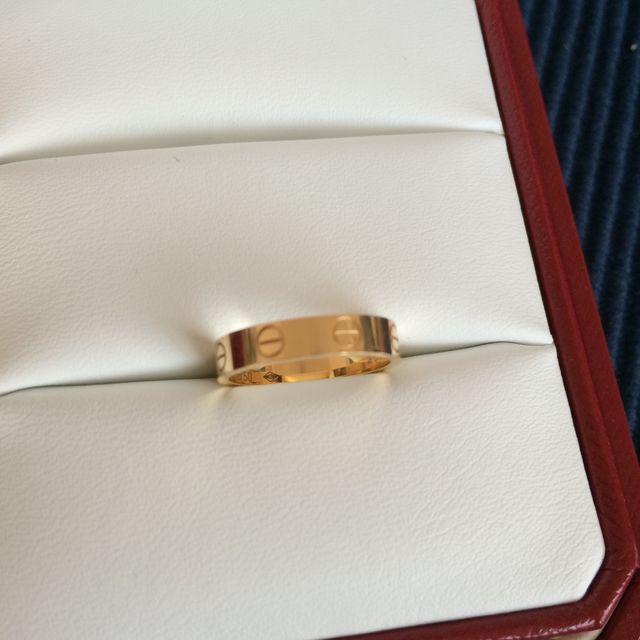 【カルティエ(Cartier)の口コミ】 カルティエのラブシリーズのリングに昔から憧れており、結婚指輪はカルテ…