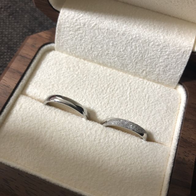 【TANZO.(鍛造指輪)の口コミ】 鍛造製法という技術で、強い強度の指輪が作れるところ。
毎日つけるものな…