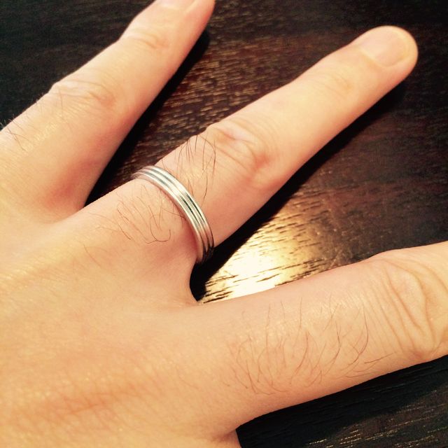 【ティファニー(Tiffany & Co.)の口コミ】 シンプルなのが決め手でした。しかし無表情なものでは寂しかったので、深…