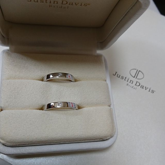 【Justin Davis Bridal(ジャスティンデイビスブライダル)の口コミ】 日常生活で邪魔になることのないシンプルなデザインの指輪を探していまし…
