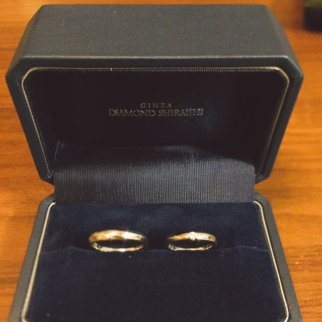 【銀座ダイヤモンドシライシの口コミ】 一生物だからこそ2人の満足のいくものを選びたいと沢山のお店をみました。…