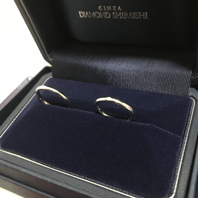 【銀座ダイヤモンドシライシの口コミ】 歳も若いと言うことで
シンプルデザインかつ、お手頃な値段のものを探して…