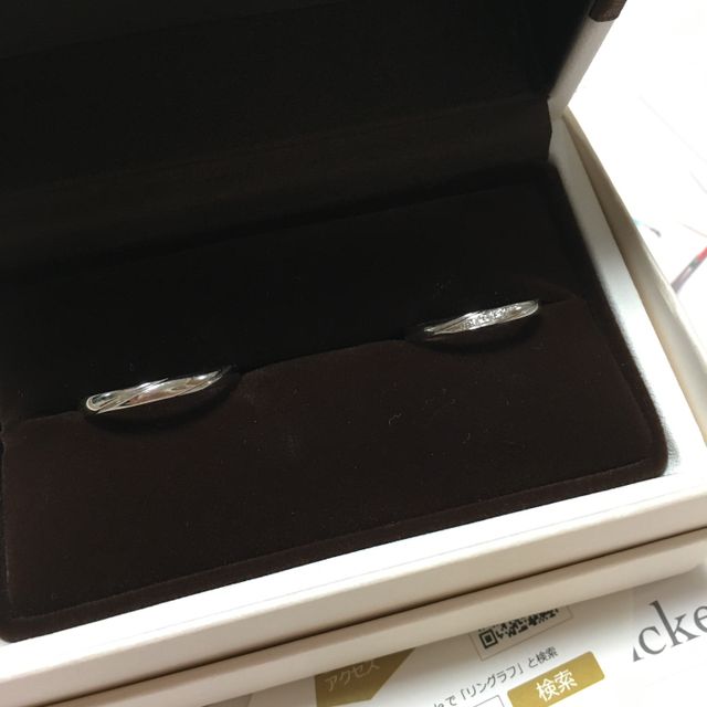 【アイプリモ(I-PRIMO)の口コミ】 店長さんに勧められた指輪だったのですが、2人とも指輪の見た目が気に入っ…