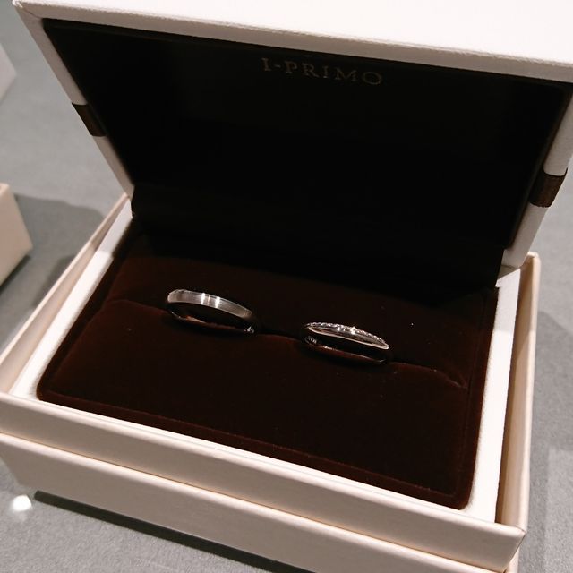 【アイプリモ(I-PRIMO)の口コミ】 シンプルなストレートのデザインと着け心地が気に入りました。また、婚約…