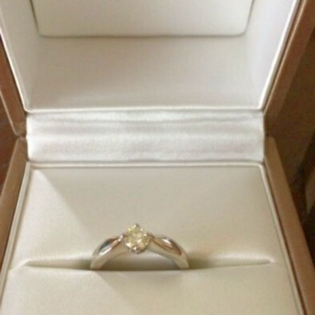 【ブルガリ(BVLGARI)の口コミ】 他の指輪ブランドも7件ほど見させてもらい試着をしましたが、デザインが一…