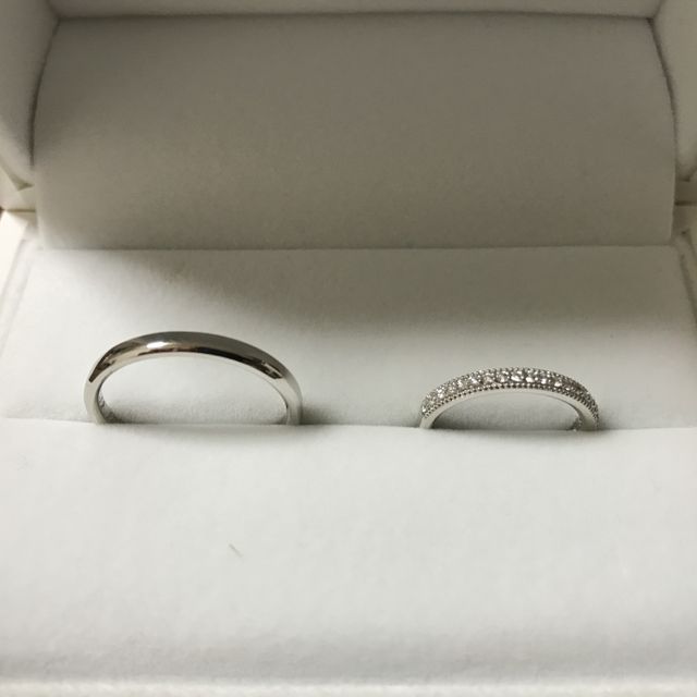 【ギンザタナカブライダル(GINZA TANAKA BRIDAL)の口コミ】 店舗で見せていただいた際に、他の指輪と比べて輝きが綺麗だったところと…