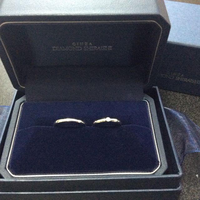 【銀座ダイヤモンドシライシの口コミ】 付け心地が気に入りました。内甲丸で肌に触れる方も滑らかな感じで、付け…