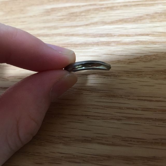 【SORA(ソラ)の口コミ】 ジルコニウムを扱っている点。金属アレルギーでも安心。
硬い素材なのでキ…