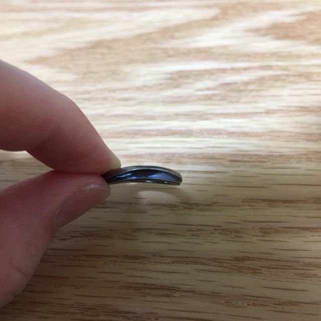 【SORA(ソラ)の口コミ】 ジルコニウムを扱っている点。金属アレルギーでも安心。
硬い素材なのでキ…