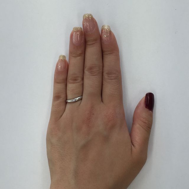 【アイプリモ(I-PRIMO)の口コミ】 私は指が太くごついので、
あまり華奢なデザインのものは選べなかったので…