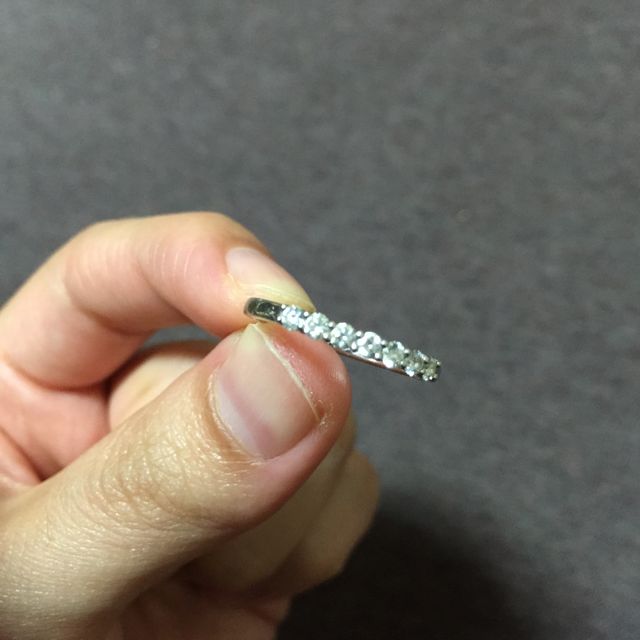 【STAR JEWELRY(スタージュエリー)の口コミ】 付けてみたときに、私の指と、指輪のデザインとの相性が良いと感じました…