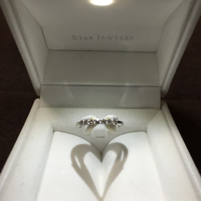 【STAR JEWELRY(スタージュエリー)の口コミ】 付けてみたときに、私の指と、指輪のデザインとの相性が良いと感じました…