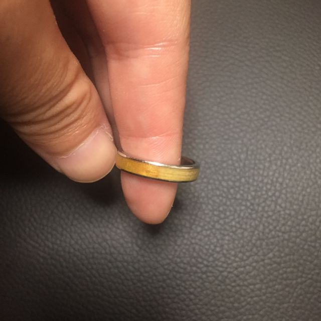 【１／ｆ エフブンノイチの口コミ】 普通のジュエリーと違って木を使った指輪があると聞いて他は検討せずに決…