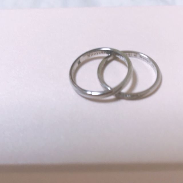 【アイプリモ(I-PRIMO)の口コミ】 とてもシンプルで女性のリングには細かく入っているダイヤモンドがとても…