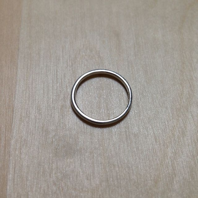 【ジュエリーツツミ(JEWELRY TSUTSUMI)の口コミ】 ペアリングで石が埋め込まれているデザインのものを使っていたのですが、…