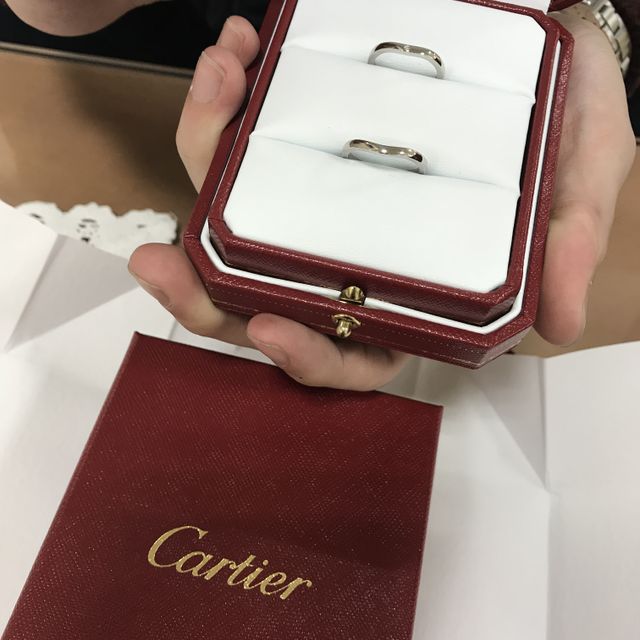 【カルティエ(Cartier)の口コミ】 予算より高くなってしまったのですが、とにかくクルクル回っても2面で使え…