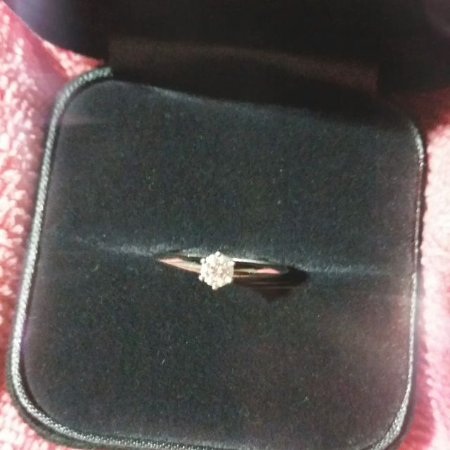 【ティファニー(Tiffany & Co.)の口コミ】 初めは価格重視で選んでいました。
ですが、どのブランドもなんかしっくり…