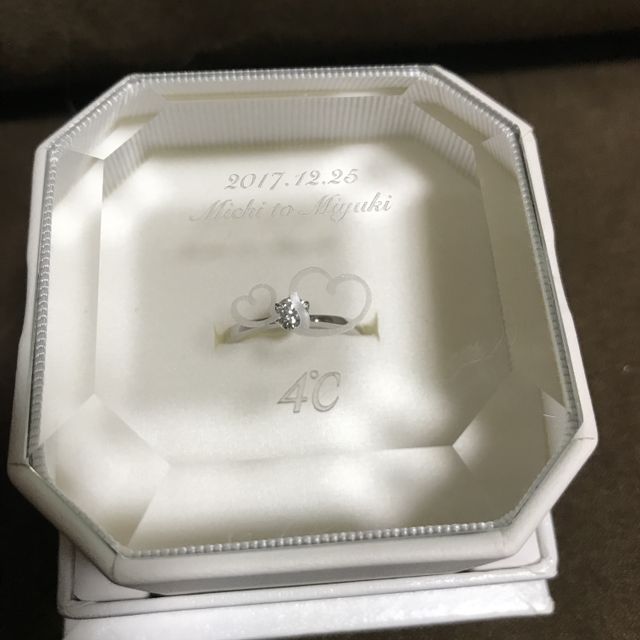 【4℃ BRIDAL(ヨンドシーブライダル)の口コミ】 旦那さんが私に内緒で用意してくれてたのですが、店員さんに色々相談して…