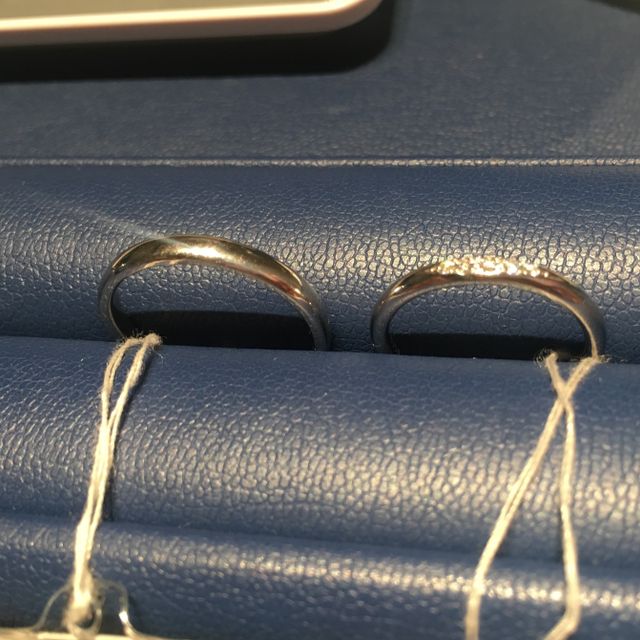 【銀座ダイヤモンドシライシの口コミ】 つけ心地に違和感がないこと、他の店ではなかなか見ないデザインだったこ…