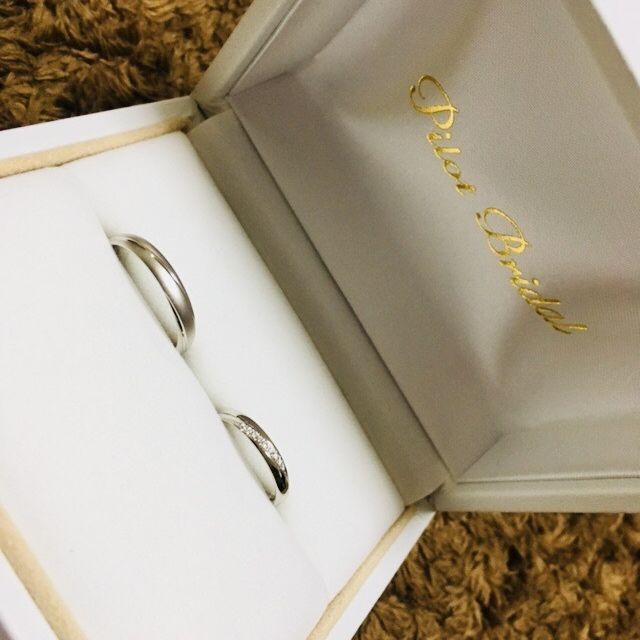 【PILOT BRIDAL(パイロットブライダル)の口コミ】 旦那が普段アクセサリーをつけない人なので、つけ心地の良さに重点を置い…