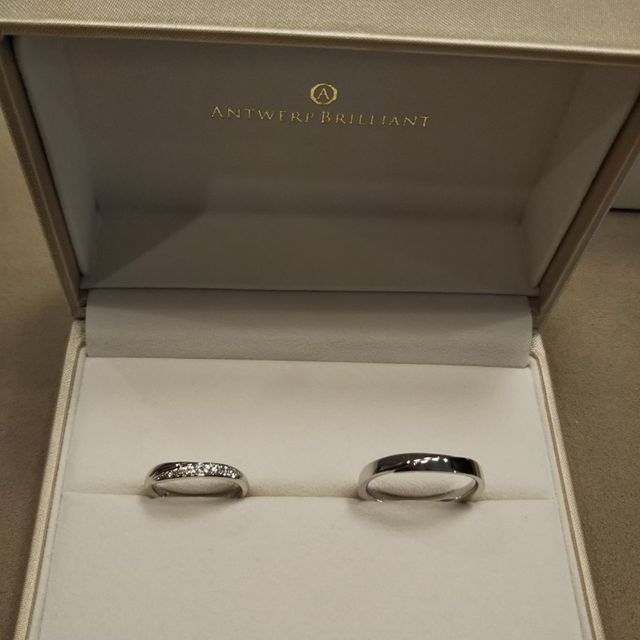 【ANTWERP BRILLIANT(アントワープブリリアント)の口コミ】 シンプルすぎず、ギラギラしすぎず、あまり人とかぶらないデザインを探し…