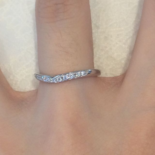 【銀座ダイヤモンドシライシの口コミ】 ウェーブかV型かで悩んでいたら2wayづかいできるということで提案して頂き…