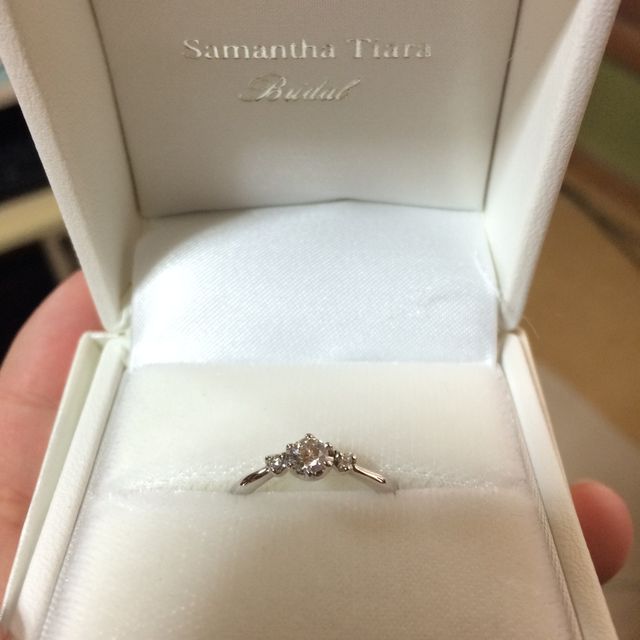 【サマンサティアラブライダル(Samantha Tiara Bridal)の口コミ】 サマンサが大好きなため、購入はサマンサティアラにしようと決めており、…