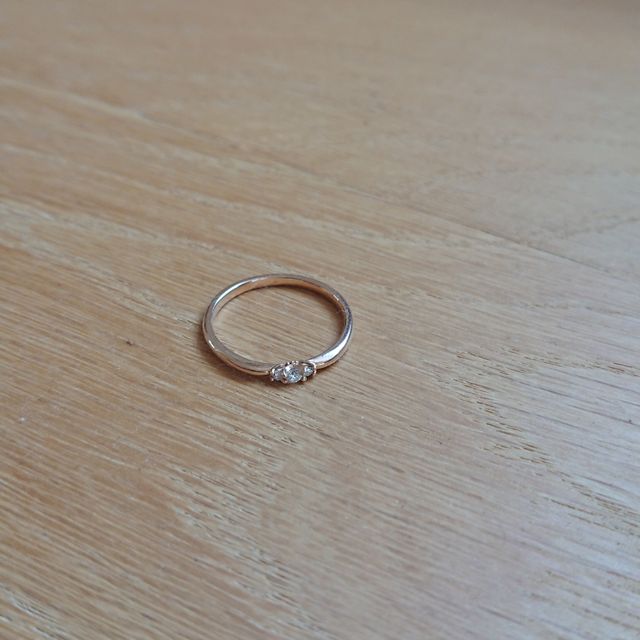 【LUCIE(ルシエ)の口コミ】 結婚指輪としてだけではなく、普段のアクセサリーとしても自然と馴染むよ…