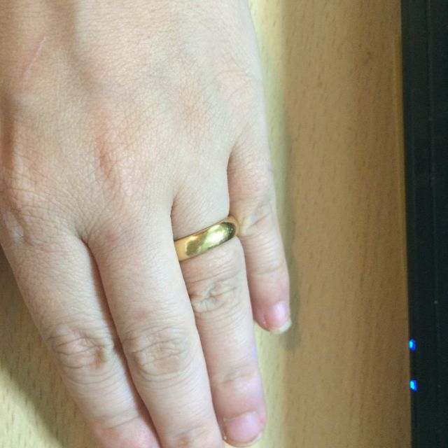【CHARMY(チャーミー)の口コミ】 ゴールドの指輪をさがしていて、ぶっとくて存在感があって夫がひとめで気…