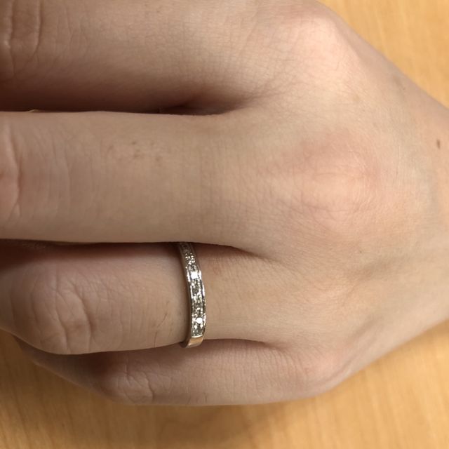 【MIKIMOTO(ミキモト)の口コミ】 シンプルで常につけていられるものを探しました。婚約指輪で高価なものを…