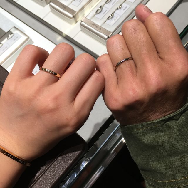 【アイプリモ(I-PRIMO)の口コミ】 ストレートでゴールドのものを探していました。婚約指輪がないので、でき…