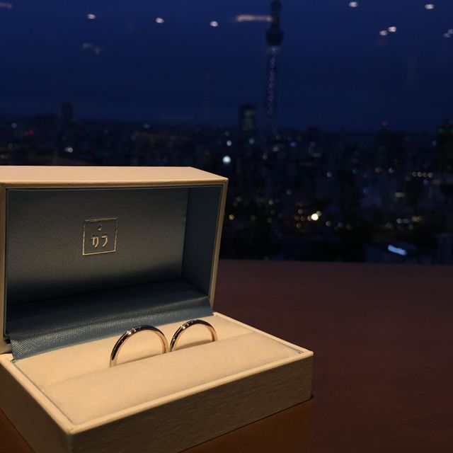 【GALA JEWELRY(ガラジュエリー)の口コミ】 ピンクゴールドとプラチナのミル打ちコンビのデザインを購入しました。
ピ…