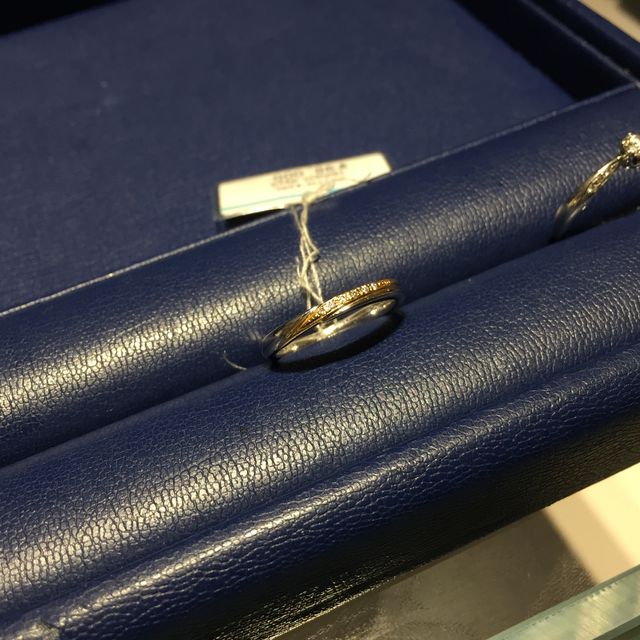 【銀座ダイヤモンドシライシの口コミ】 彼女の好みでトーナメント勝ち抜き方式にて指輪を比べていき、最後まで勝…