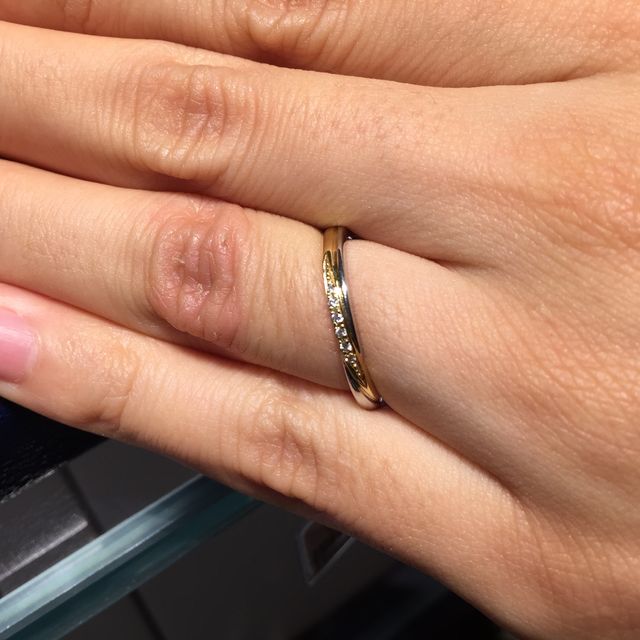 【銀座ダイヤモンドシライシの口コミ】 彼女の好みでトーナメント勝ち抜き方式にて指輪を比べていき、最後まで勝…