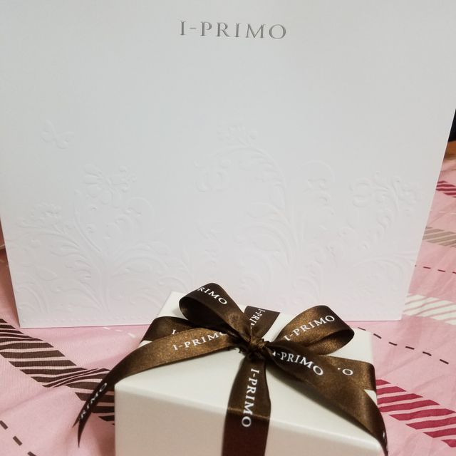 【アイプリモ(I-PRIMO)の口コミ】 デザインが一目惚れで決めました！！なんといっても、2ウェイで使えるから…